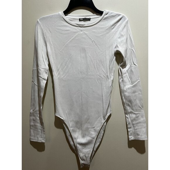 Zara Tops - Zara Long Sleeve Bodysuit Size Medium ~ Ivory Color